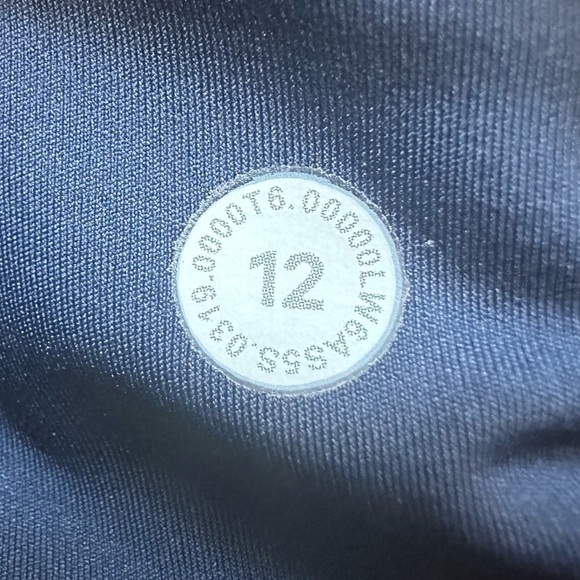 Lululemon Fast and Free Crop Tights - Picture 10 of 10